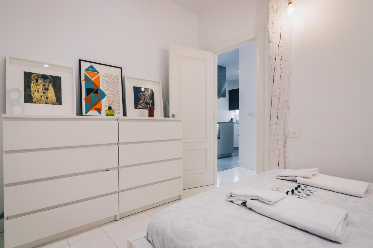Plaza Nueva Apartment By People Rentals Bilbau Exterior foto