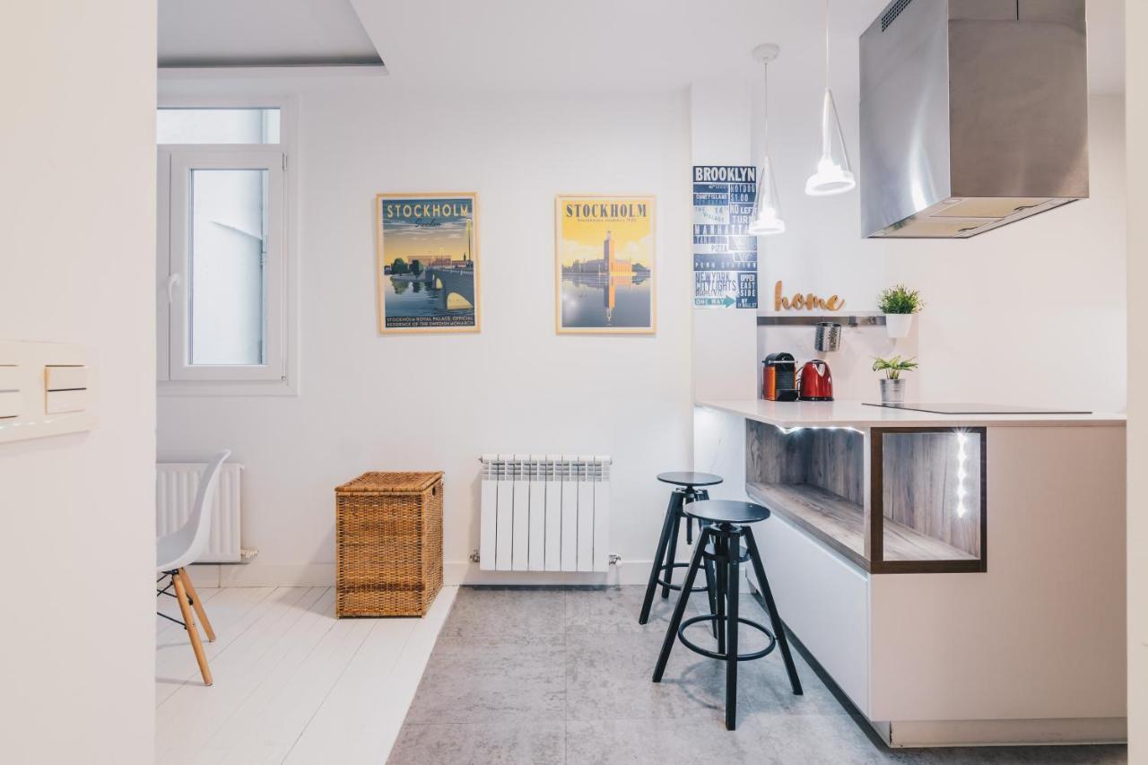 Plaza Nueva Apartment By People Rentals Bilbau Exterior foto